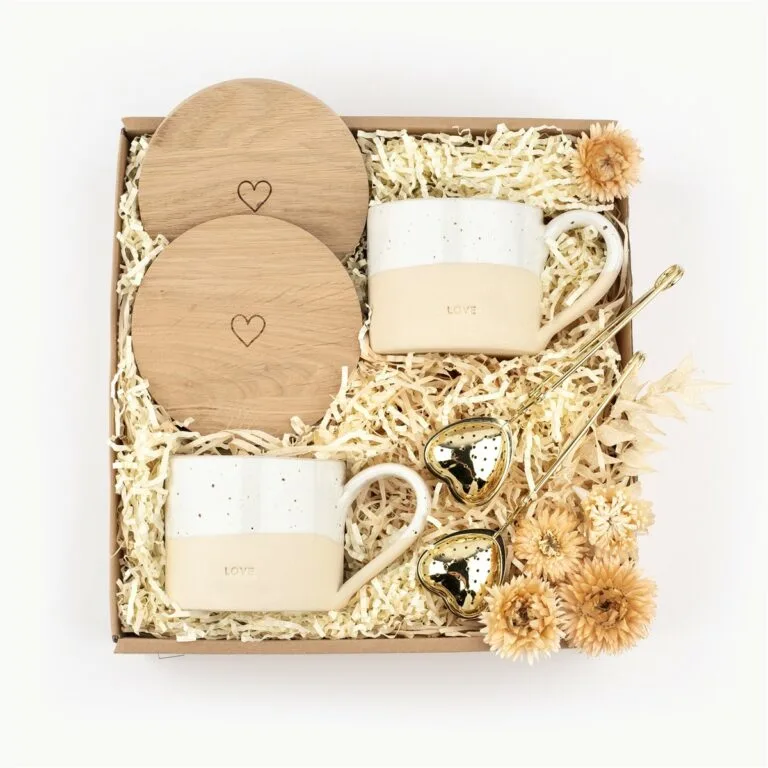 darila za rojstni dan darilni paketi darilo za 30 40 50 60 let abrahama darilo za dan mučenikov žena valentinovo božič božična novoletna poslovna darila z logotipom za zaposlene promocijska darila za poslovne partnerje promocijsko darilo poročna poroko